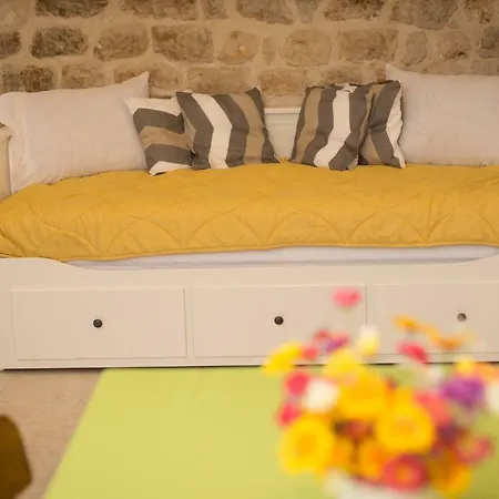 Sunce Апартаменты Каштела